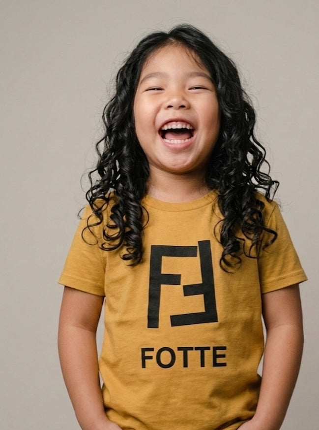 Mustard youth tee with black Fotte logo